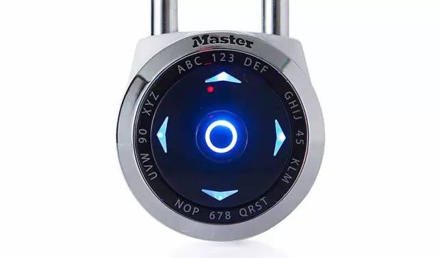 1600萬種密碼組合，科技感十足的觸控密碼鎖